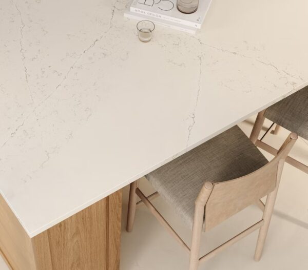 Silestone Siberian Frost virtuves sala