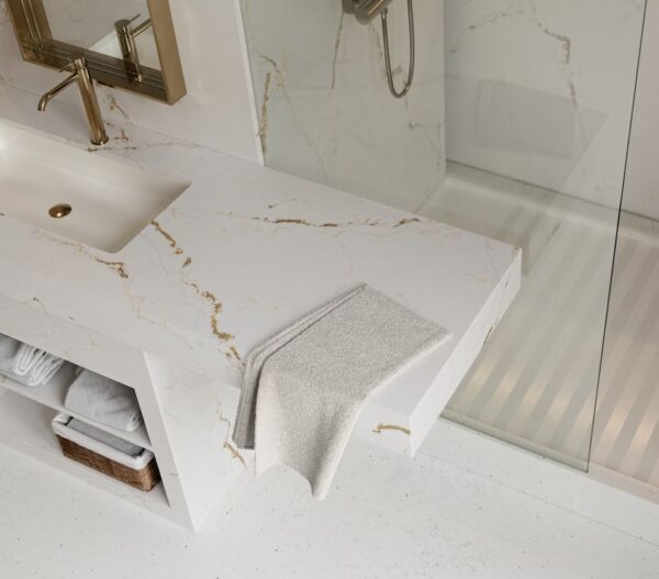 Silestone Versailles Ivory vonios stalvirsis